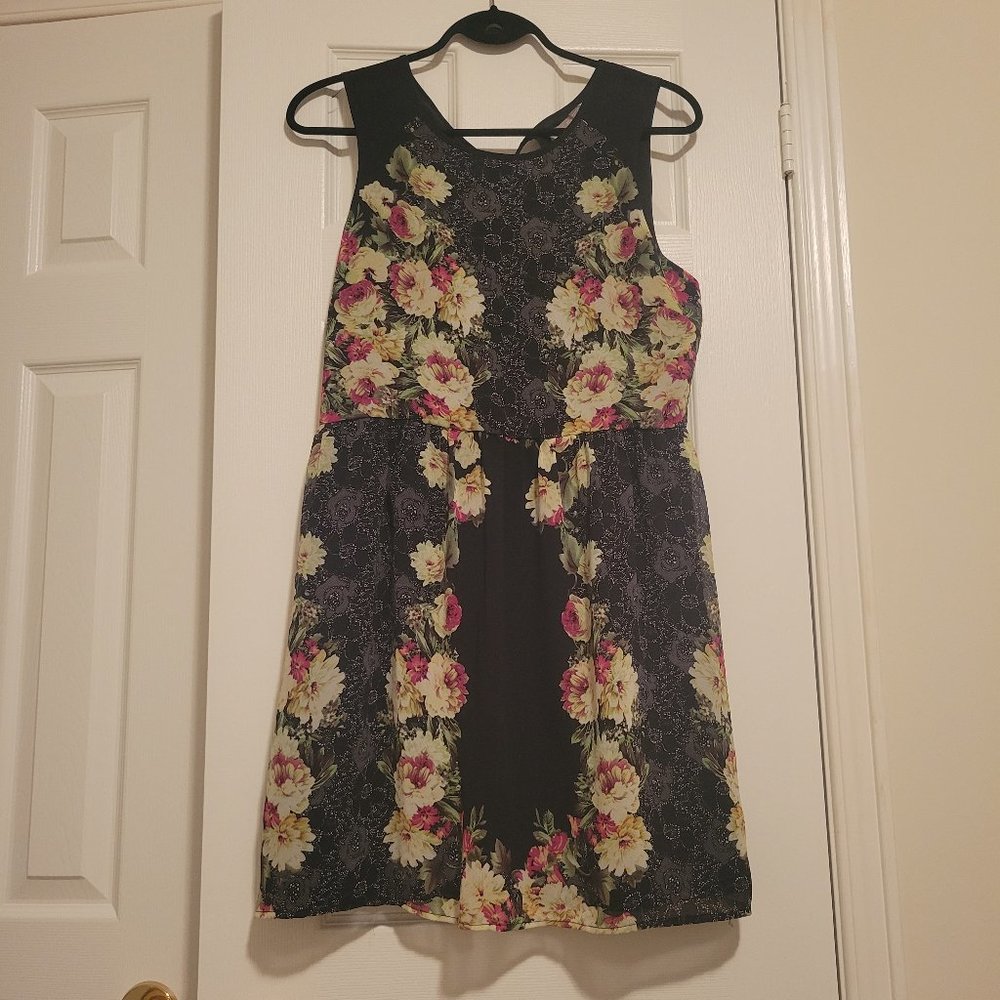 $10 Clean Out Sale